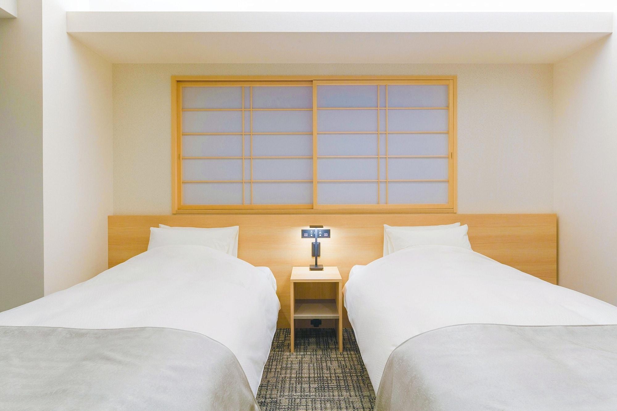 Hotel M'S Est Shijo Karasuma Киото Экстерьер фото